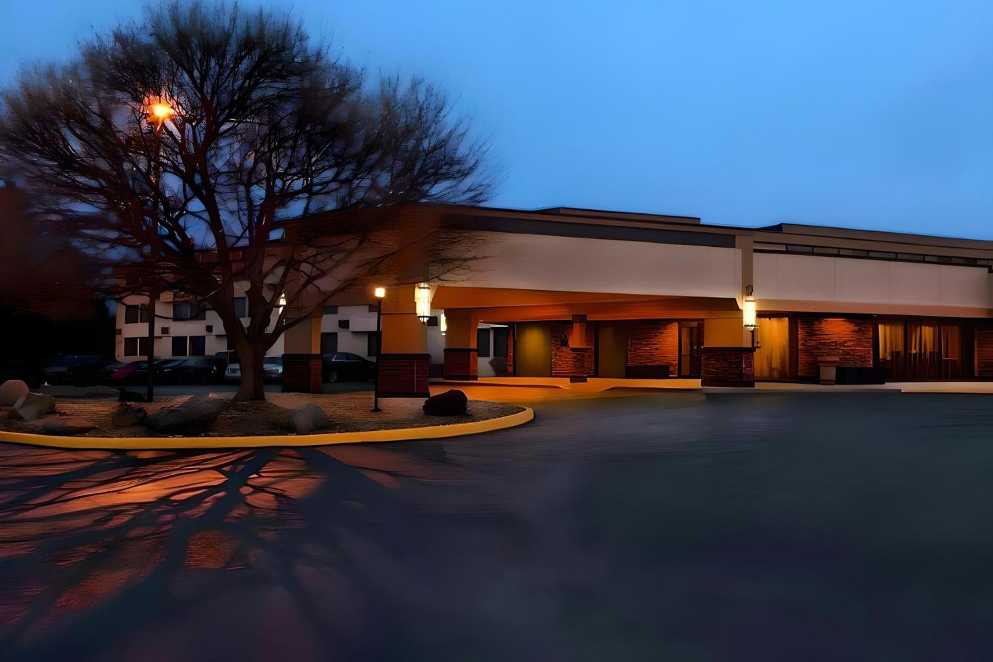 Quality Inn West Lafayette - University Area Экстерьер фото